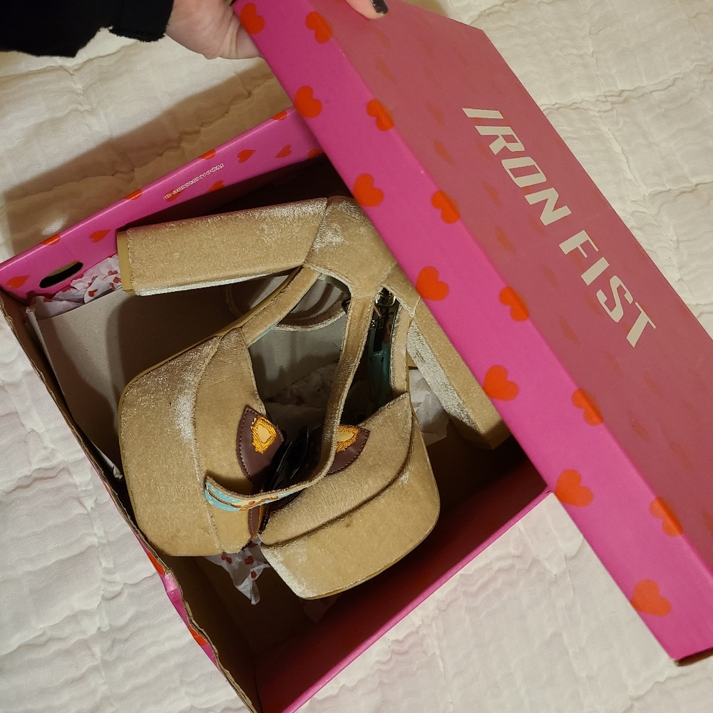 Iron Fist Deer Me Platform Heel - Picture 2 of 3